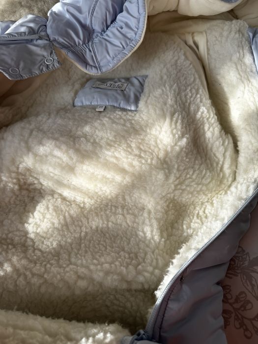 Продаю зимовий дитячий конверт/чохол овчина