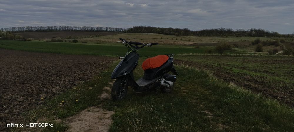 Продам скутер Хонда діо аф 68 інжектор