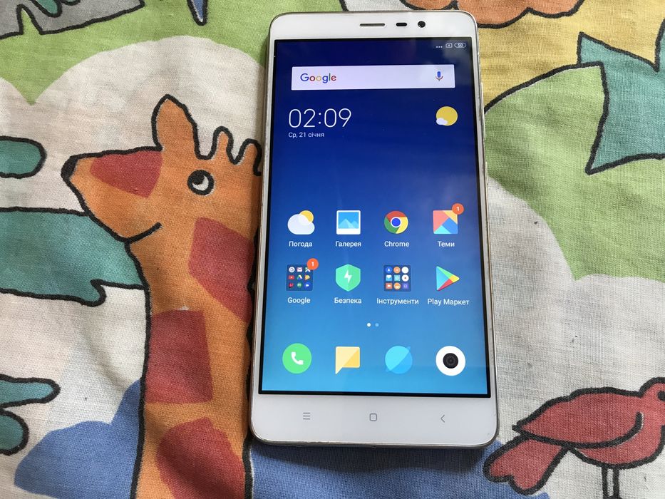 Xiaomi Redmi Note 3. 2/16GB, 5.5 дюйма. Без нюансов