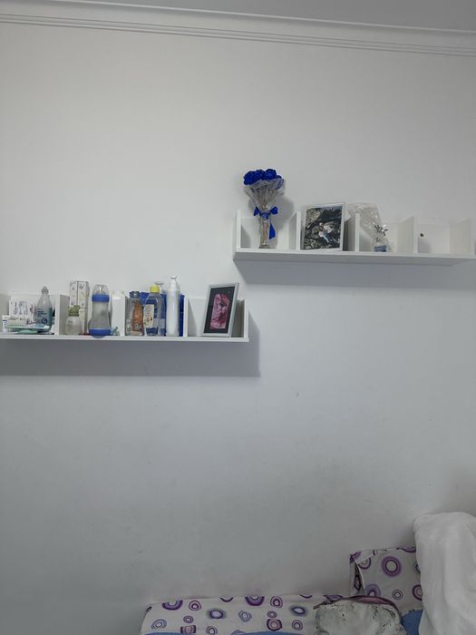 Prateleiras + espelho