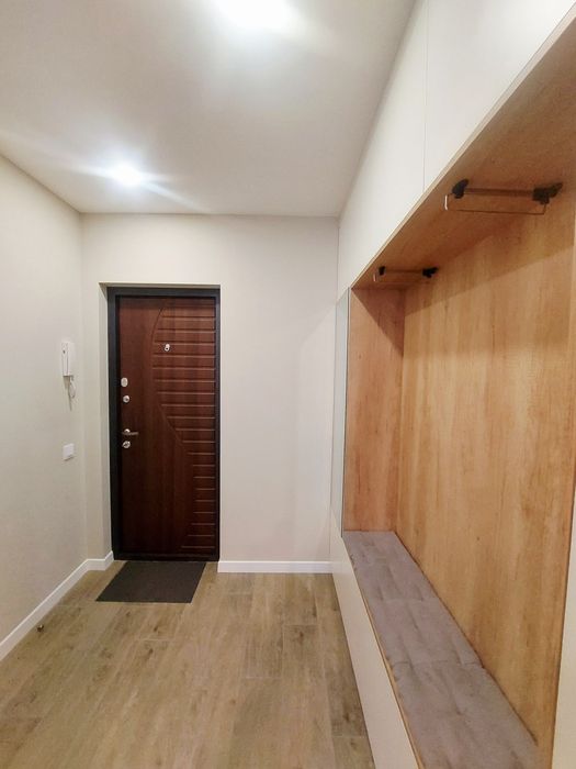 Продам 1-но кімнатну квартиру ж/м Тополь -3.