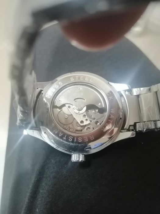 Часы Омега, Сейко, браслети