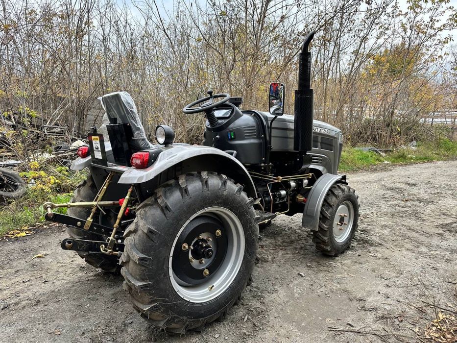 Мiнiтрактор Скаут XT 244 (3*1)(сiрий) доставка до дверей безкоштовна