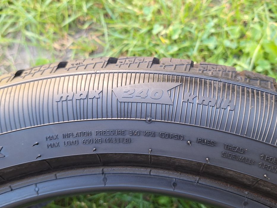 Нова зимова пара шин PLATIN 205 50 17