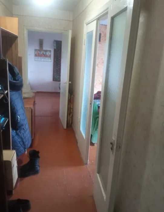 Продам 2 комн кв 54м2 Рынок ХТЗ окна на парк проспект Идустриальный OA