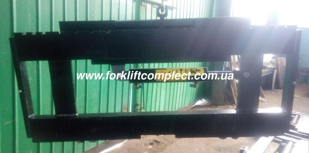 Каретка бокового здвигу вил для погрузчиків від 3,5 до 7,0 т.