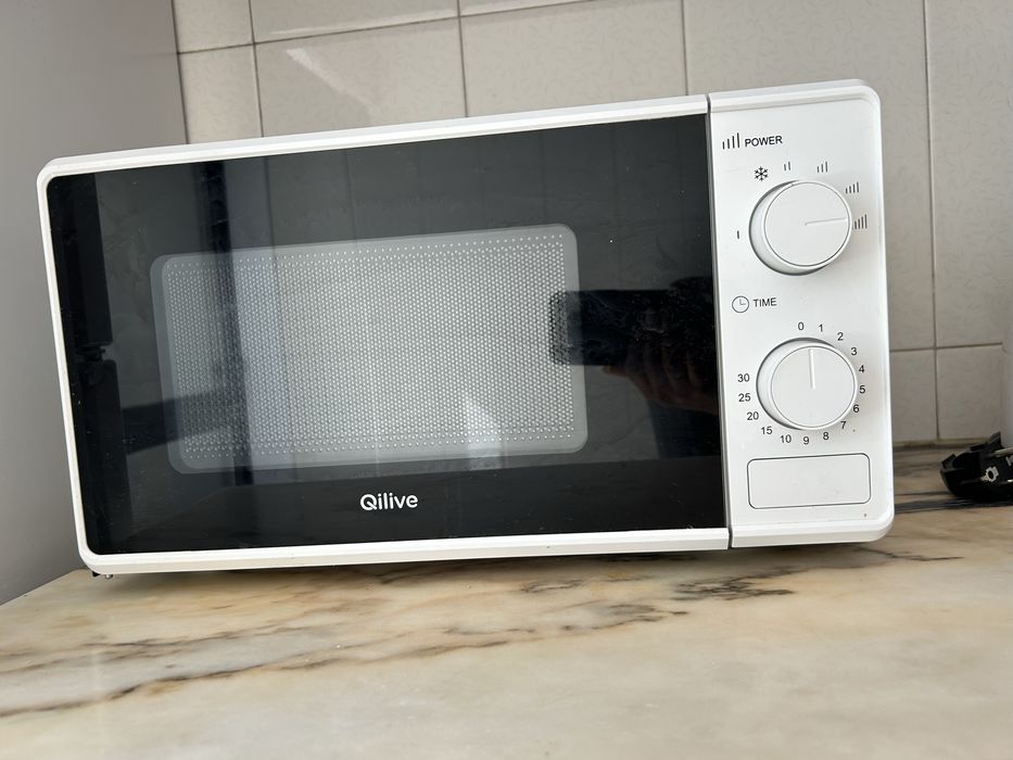 Microondas Qlive como novo