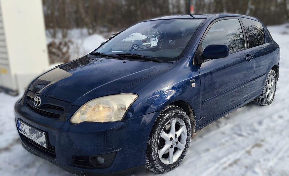 Toyota Corolla bardzo fajne auto , ale jest po obijane ,
