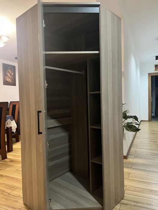 Sprzedam Szafę stan bardzo dobry