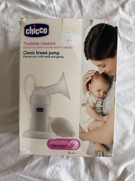 Молоковідсмоктувач, лактаційні вкладиши, накладки на соски  chicco