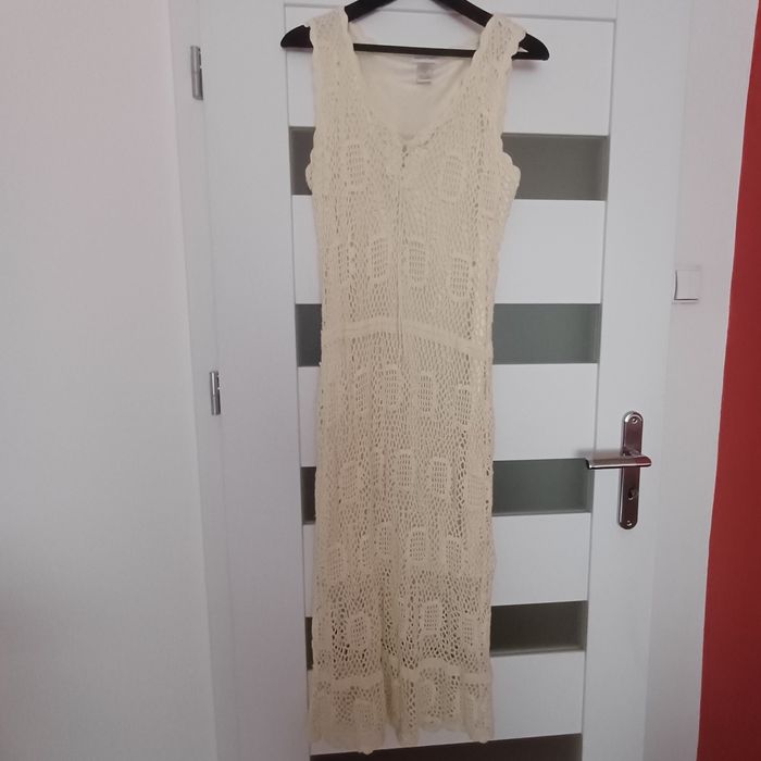 Sukienka szydelkowa Monroe&Main