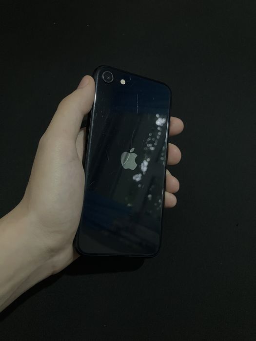 Смартфон Apple iPhone SE 3 (2022) 4/64ГБ Midnight A2595 89% IOS 26.5