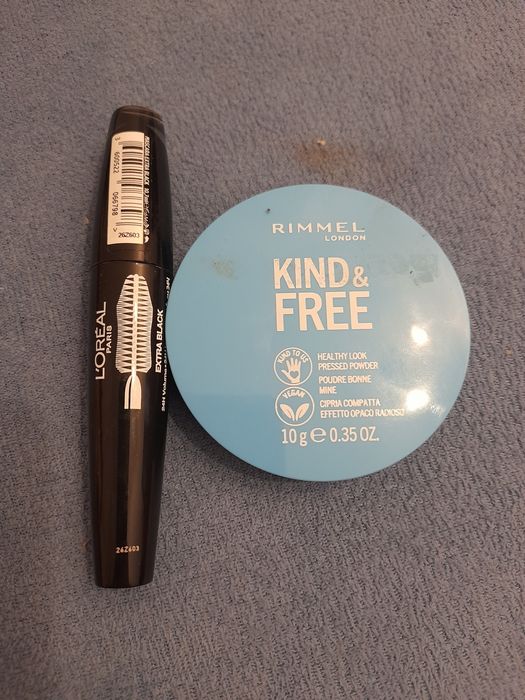L'Oreal Paris-tusz zwiększający objętość rzęs i Rimmel puder matujacy.