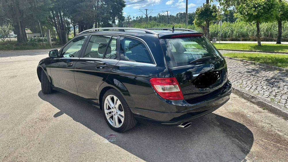 Mercedes-Benz C220