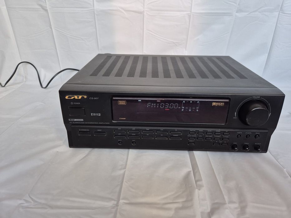 CAT CS-907 amplituner