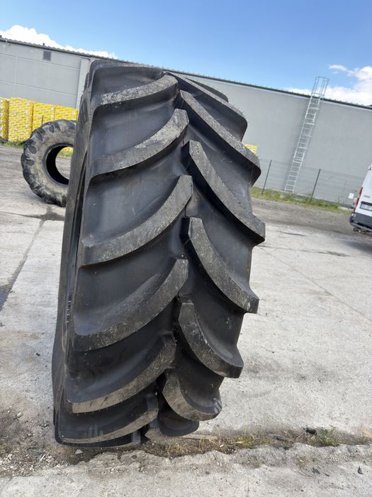Opona 710/70R42 Vredestein