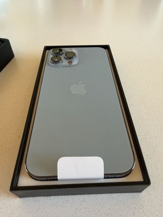 Iphone 13 pro max 12