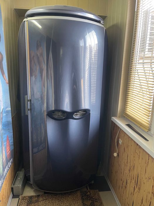 Вертикальний турбо солярій Alisun SunVision V Compact XL 42 лампи 160W