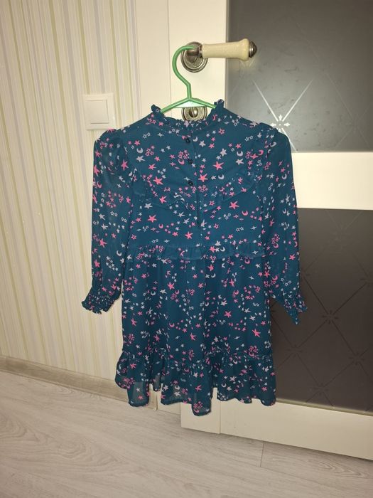 Сукня M&S на 6-7 років 122