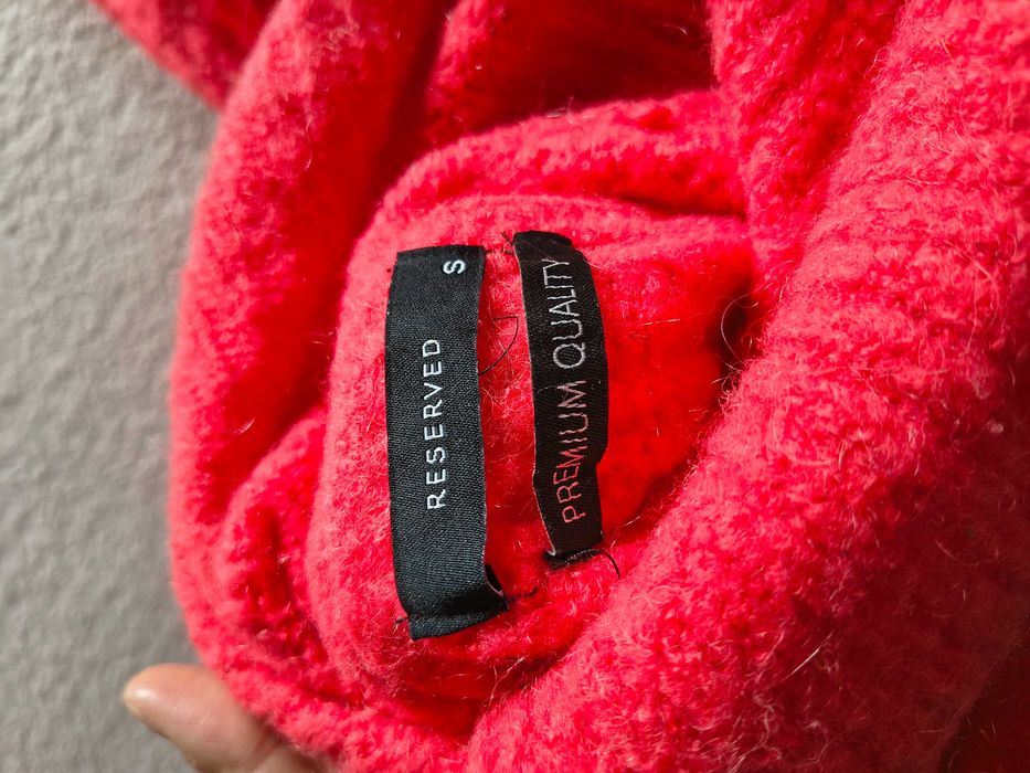 Czerwony sweter damski Reserved S