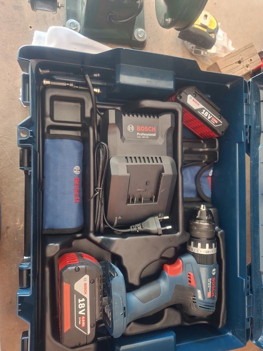 berbequim percutor sem fio Bosch Professional GSB 18V-45