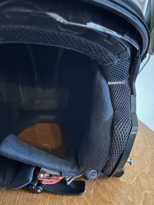 Capacete Schuberth usado