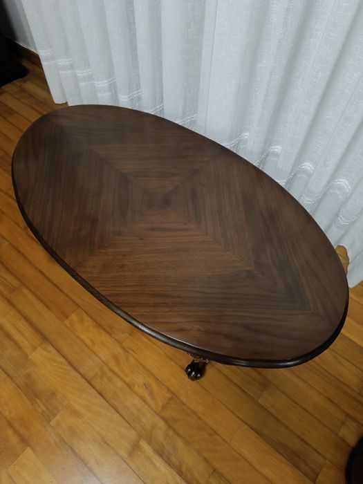 Mesa antiga de apoio ou de centro restaurada estilo Luís XV