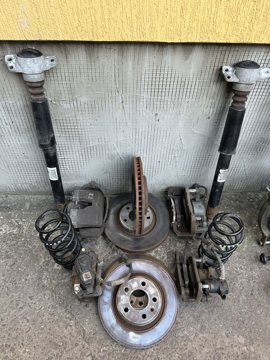 Поворотний кулак цапфа ауді audi а6 с7