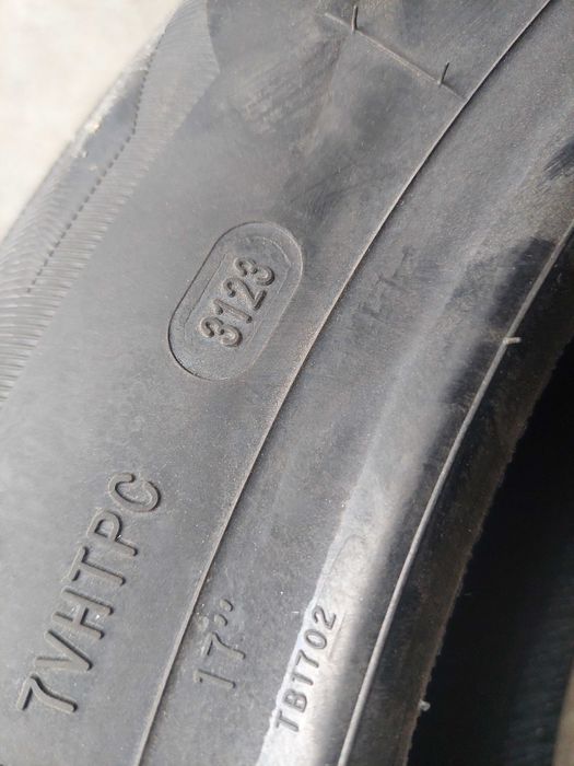 Pneus fortune 215/65r17