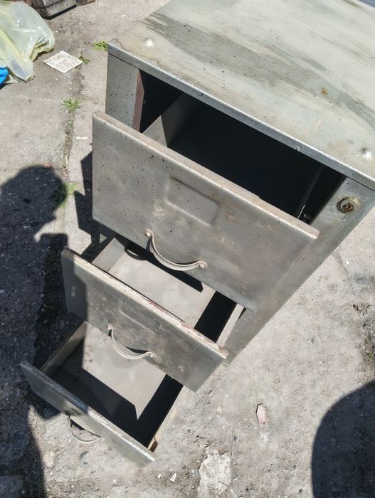 Szafka metalowa 3 szuflady