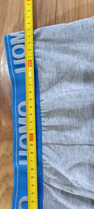 Nowe bokserki Uomo rozm L-Xl wymiary na fotkach.