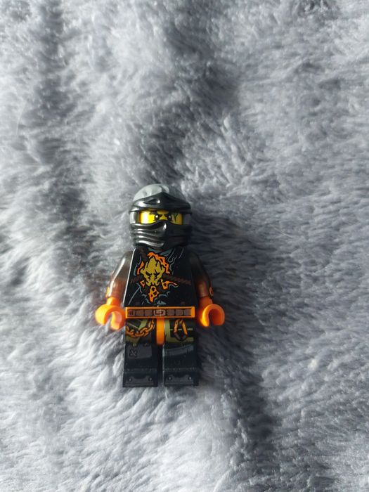 Figurka lego ninjago cole RX
