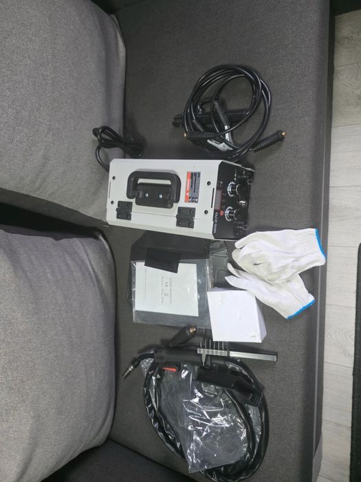 Spawarka inwertorowa 270 3w1 migomat