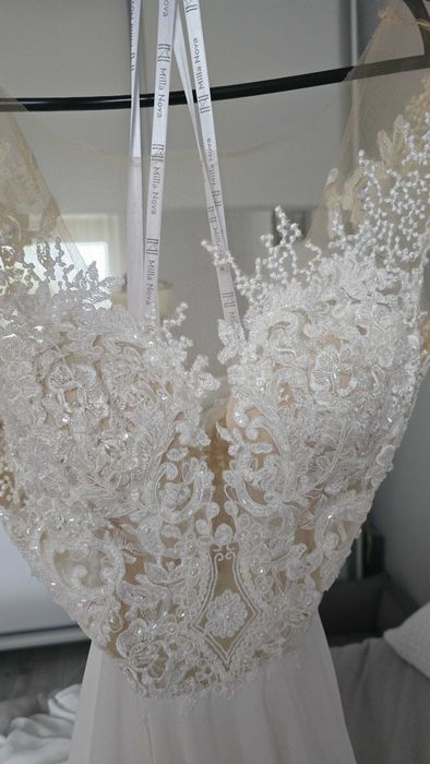 Piękna Suknia ślubna-muślin MillaNova