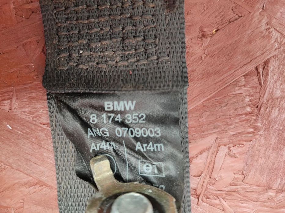 bmw e38 oryginalny komplet pasów bezpieczeństwa o nr. 8 217 390 / 8