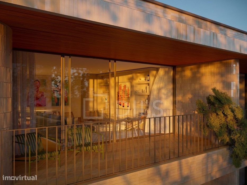 Apartamento T2 com jardim na Foz do Douro