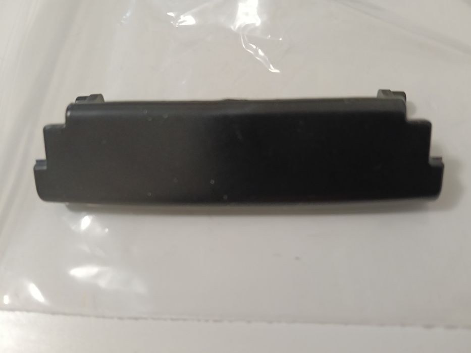 Vendo fecho tampa apoio de braço Audi A3 8p