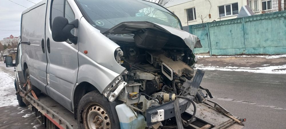 Рено Трафік 1.9 після Дтп