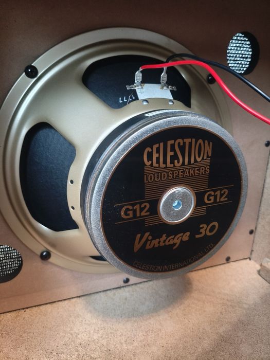 Kolumna gitarowa Marshall MX112 + Celestion Vintage V30 16ohm