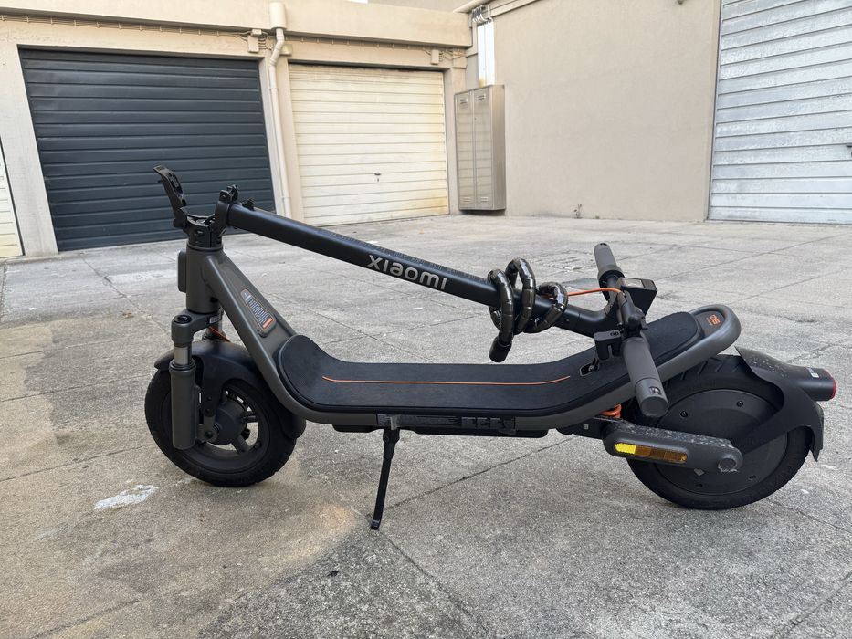 xIaomI Electric Scooter 6