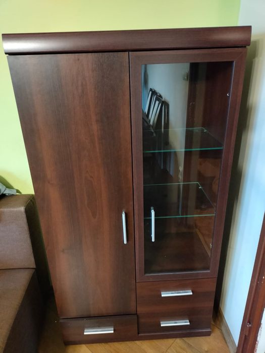 Zestaw stół i 8 krzeseł