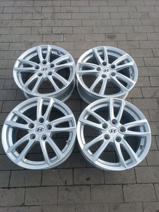 Felgi aluminiowe 5x114.3 ET50  16" Hyundai