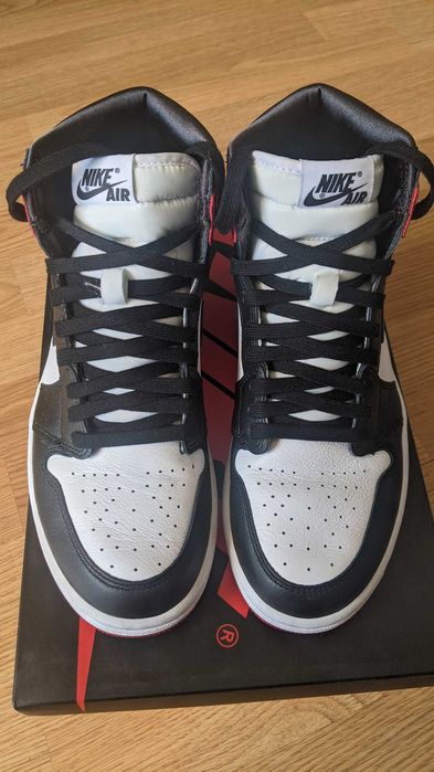 Nike Air Jordan 1 High OG Satin Black Toe US7/8,5 EU40 25cm