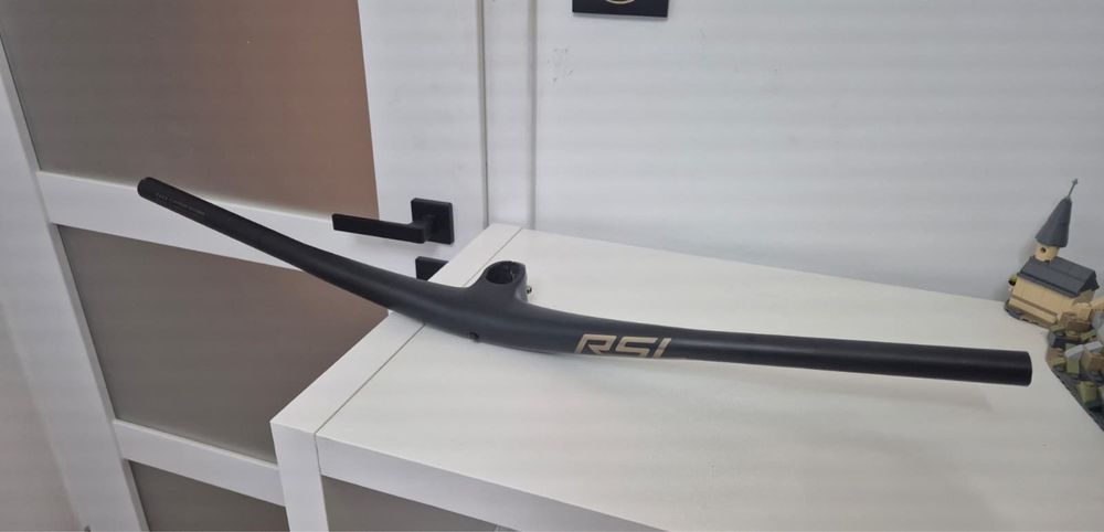 Bontrager RSL karbonowy zintegrowany kokpit MTB
