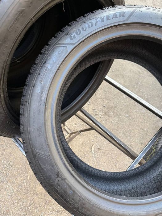 Шины БУ 225 45 R 17 Goodyear UltraGrip performance 3 Зима Комплект