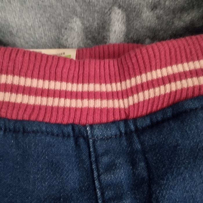Jeansy/ jegginsy spodnie na gumie dla dziewczynki rozm 104 lupilu