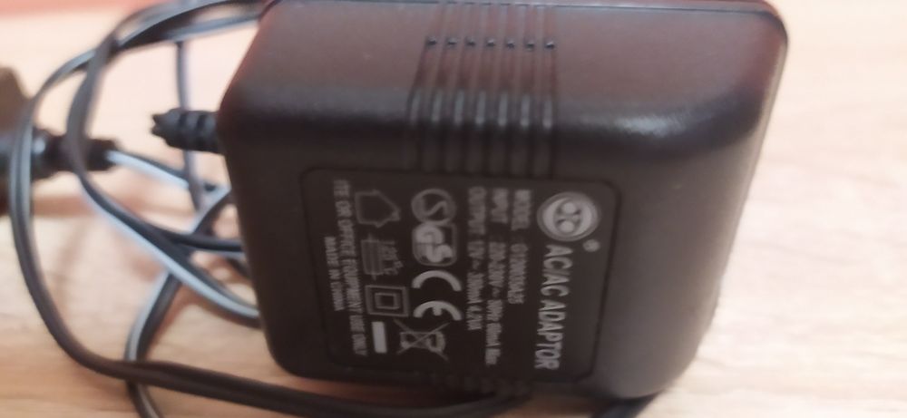 Switch TP-Link TL-SF1005D