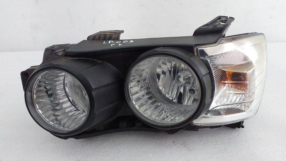 Ótica / farol esquerda CHEVROLET Aveo Hatchback (T300)