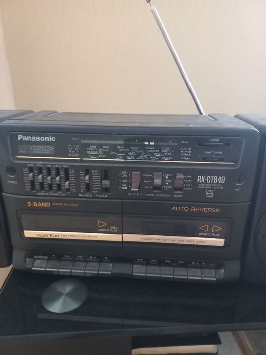 Продаю видеокамеру и двухкасетн к Panasonic