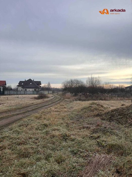 Продається земельна ділянка в Богородчанах 9.2 сот. під будівництва